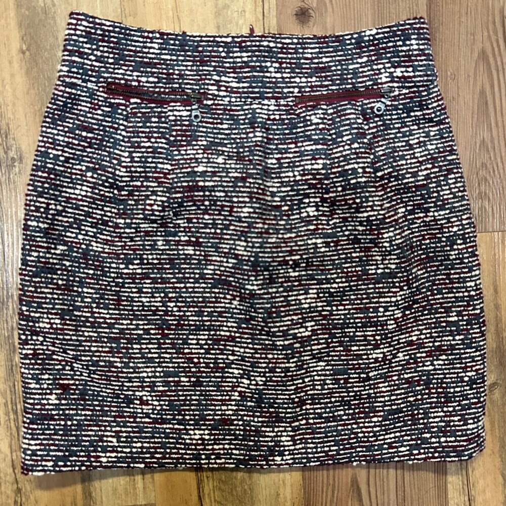 Loft by Ann Taylor Boucle Pencil Skirt in Gray/Burgundy/White, Size 0P